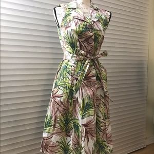 Mlle Gabrielle Dresses . Floral Dress. | Size: S